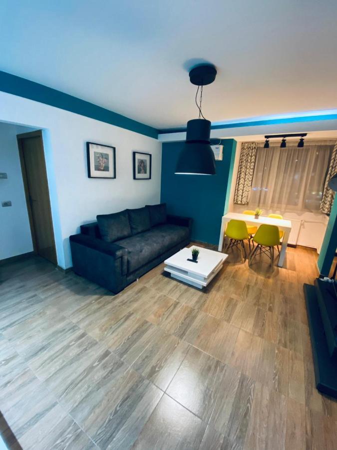 Central Blue Apartment-university Market *